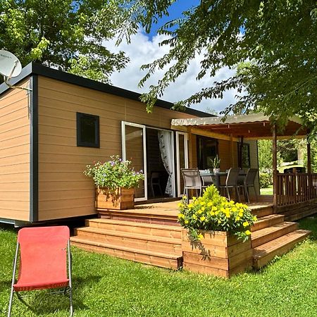 Camping 3 Etoiles - Piscine Chauffee - Vue Montagne Saint-Girons  Εξωτερικό φωτογραφία