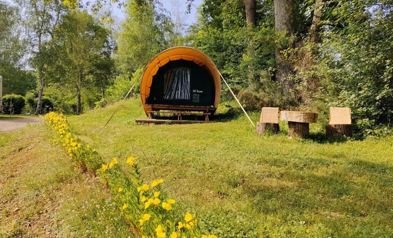 Camping 3 Etoiles - Piscine Chauffee - Vue Montagne Saint-Girons  Εξωτερικό φωτογραφία