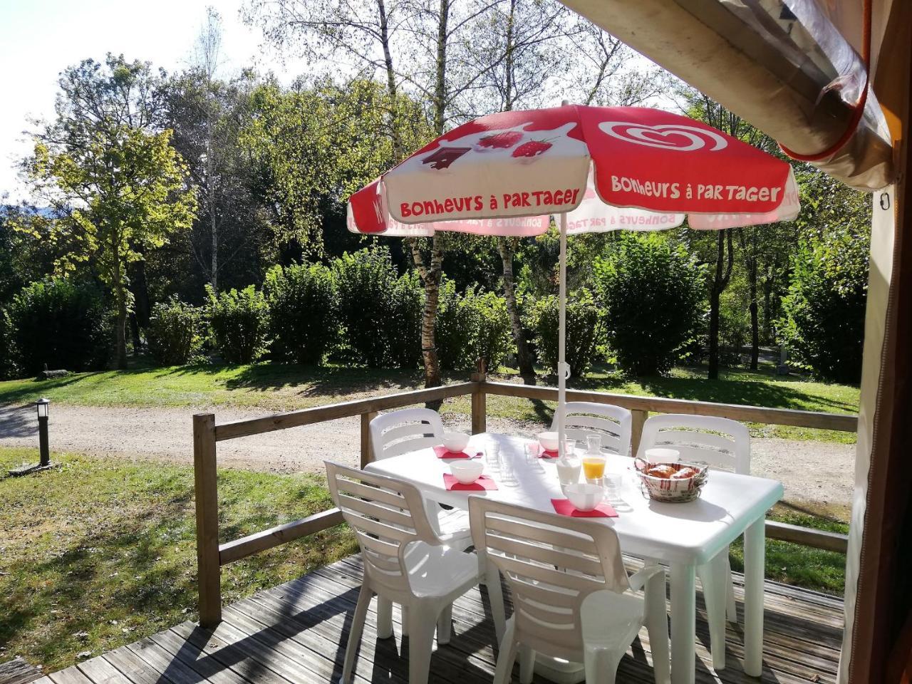 Camping 3 Etoiles - Piscine Chauffee - Vue Montagne Saint-Girons  Εξωτερικό φωτογραφία